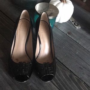 Tory Bruch Black Wedges